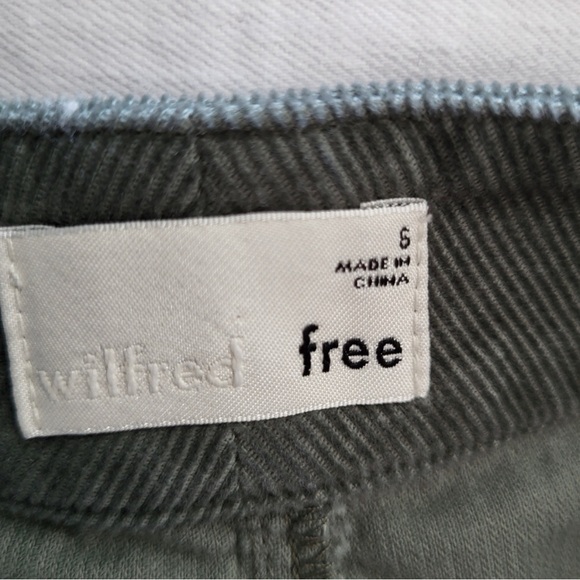 Wilfred Free Aritzia Karmen Corduroy Mini Skirt In Olive Button Up Size 6 - Picture 6 of 7